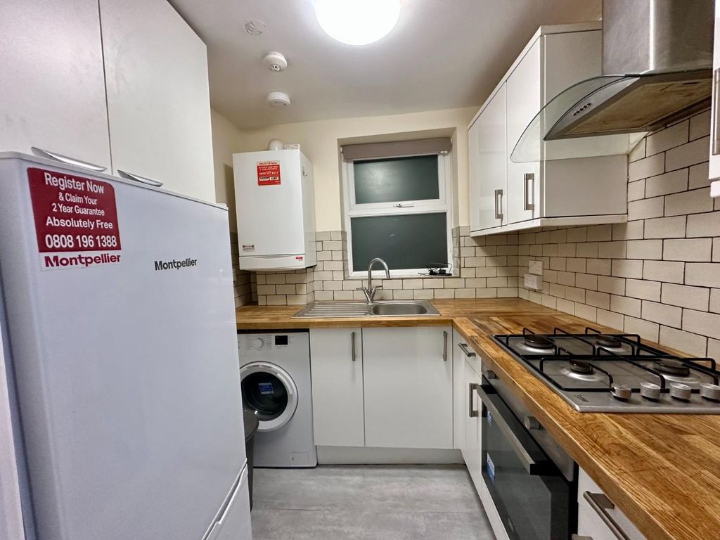 Property photo 3 of 9 Img_2361.Jpg