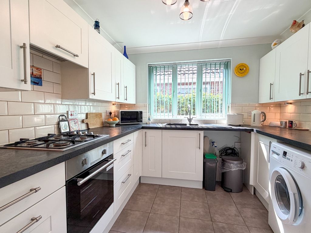Property photo 3 of 16 5222678