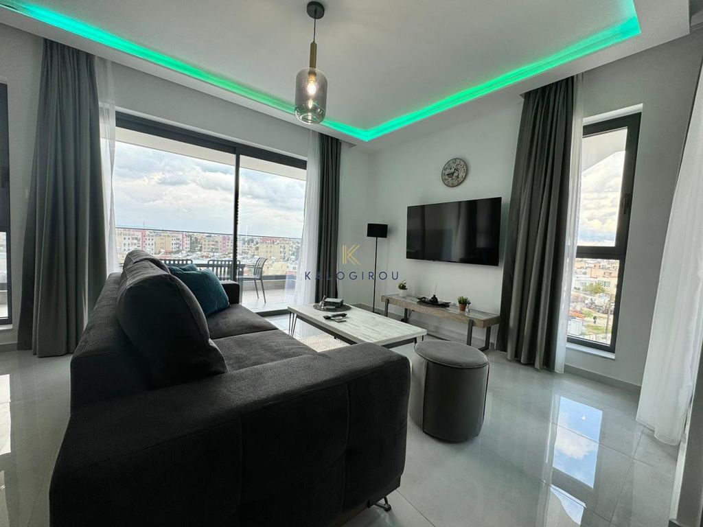 Property photo 2 of 22