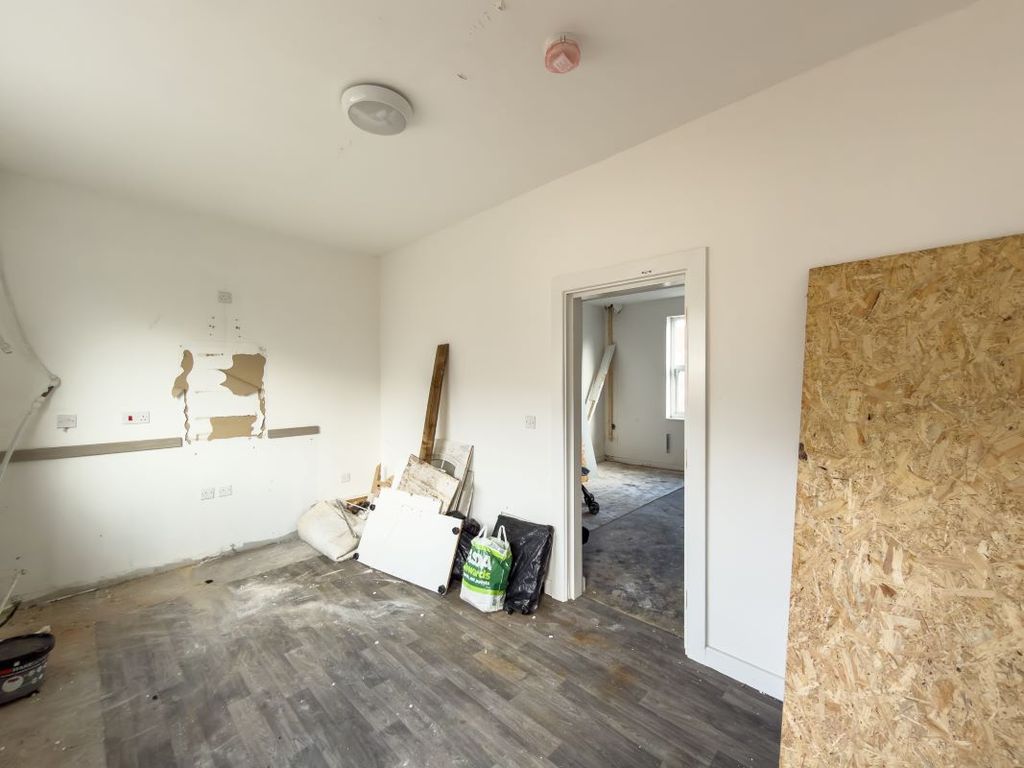 Property photo 3 of 10 Image 3