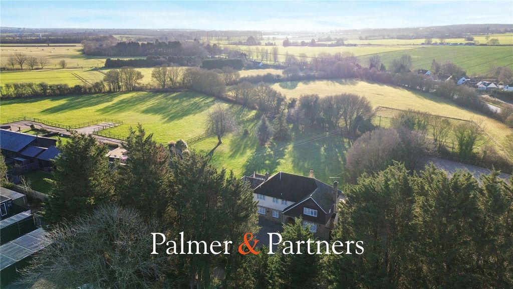 Property photo 1 of 37 Picture No. 07