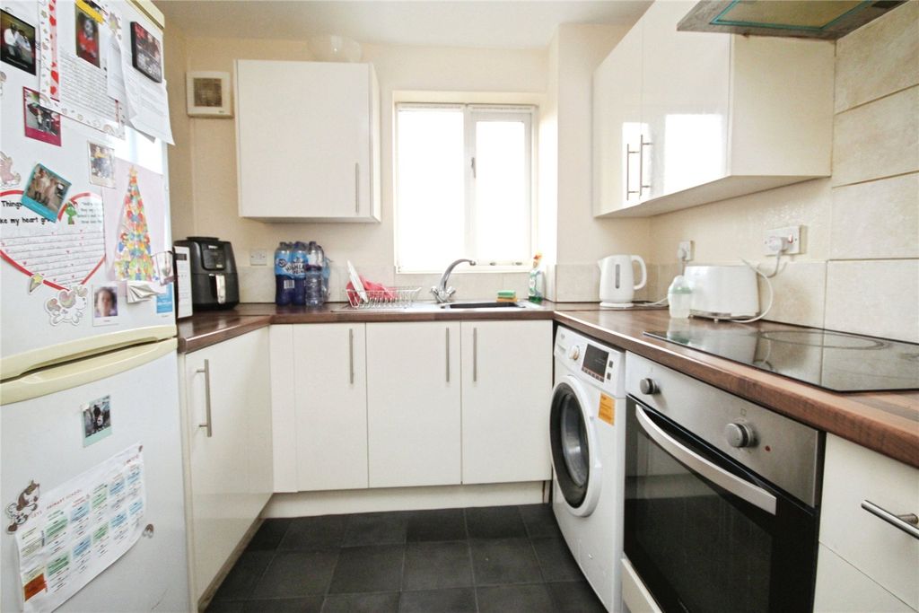 Property photo 2 of 7 Picture No. 07