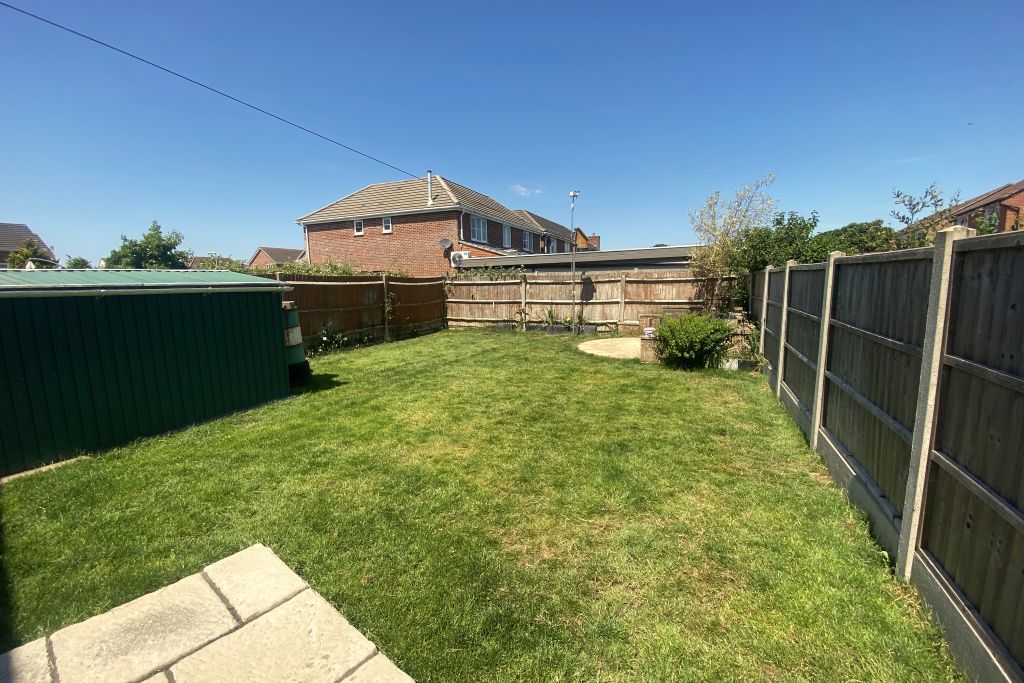 Property photo 2 of 15 Garden