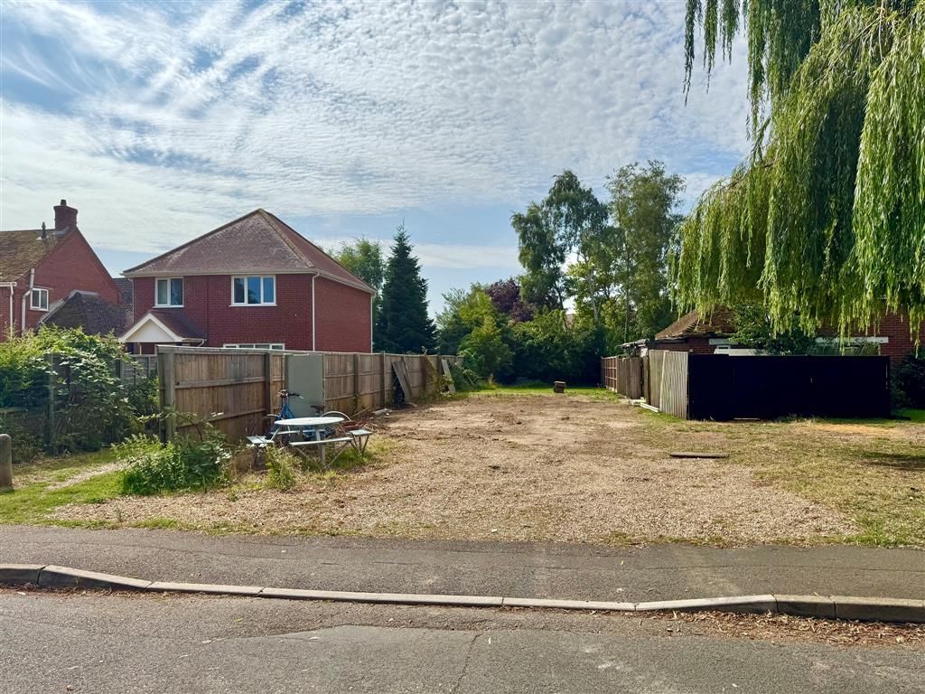 Property photo 1 of 4
