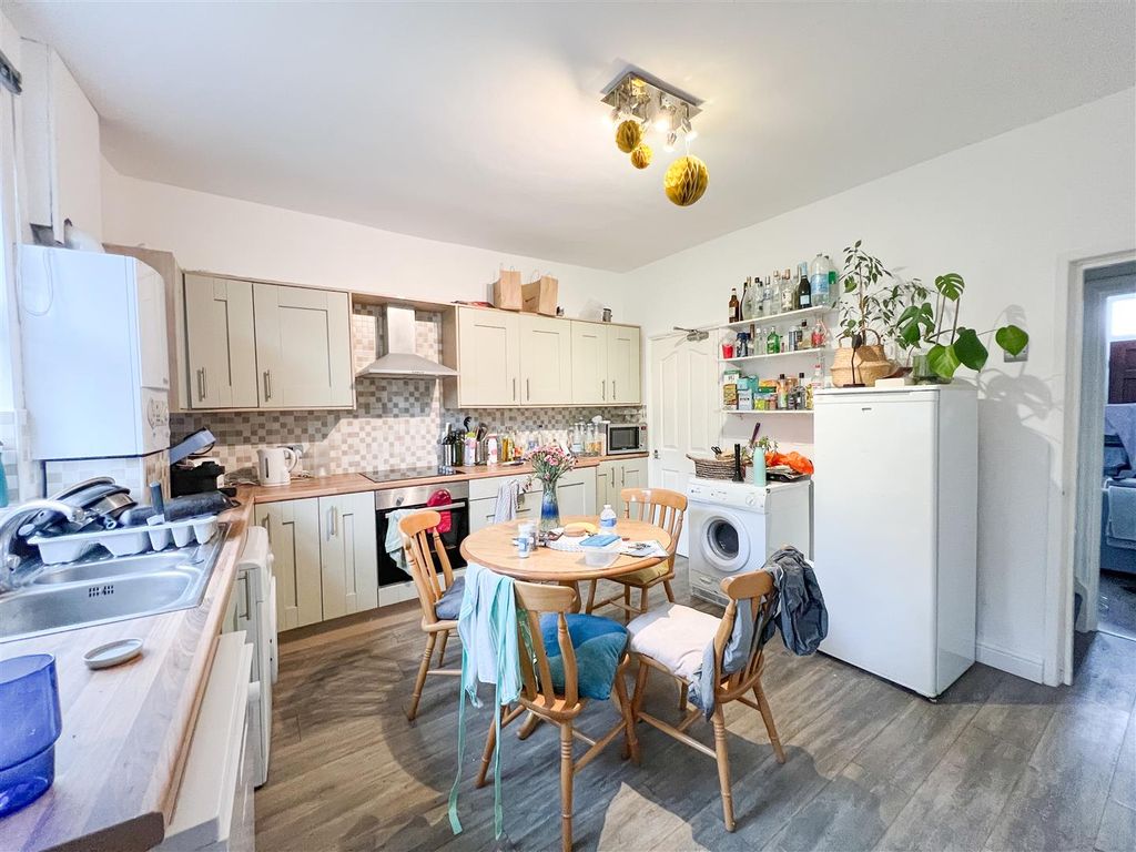 Property photo 1 of 8 Img_0900.Jpg