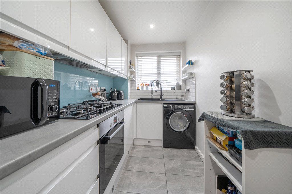 Property photo 3 of 20 Picture No. 06