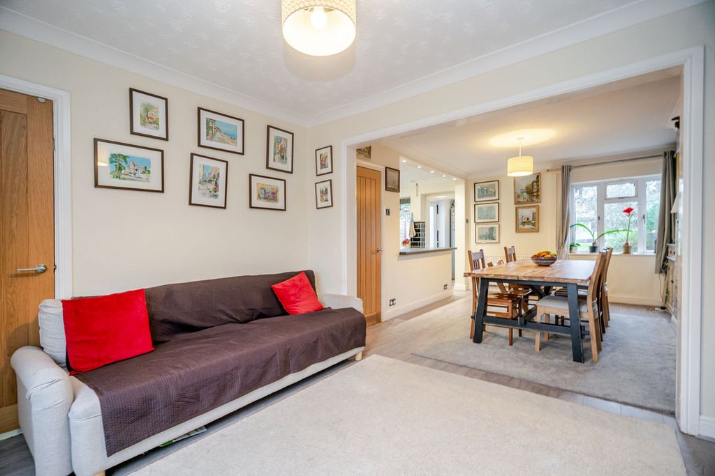 Property photo 3 of 22