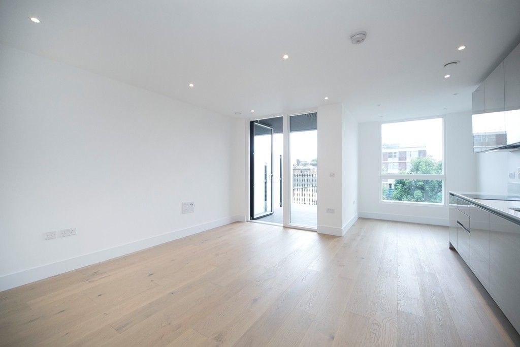 Property photo 2 of 9 Reception