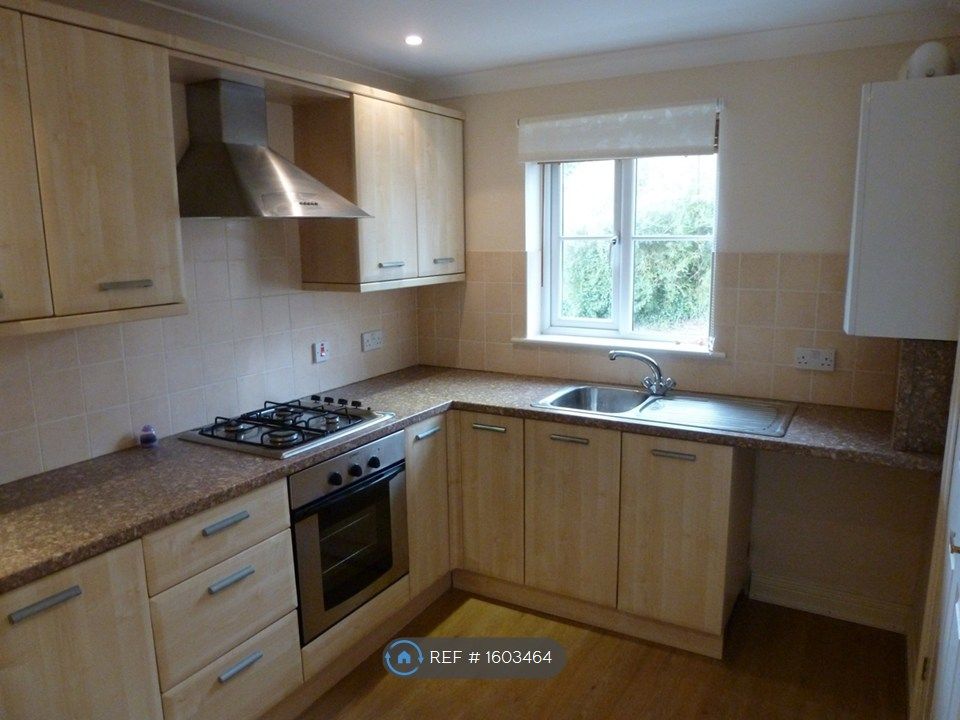 Property photo 3 of 4