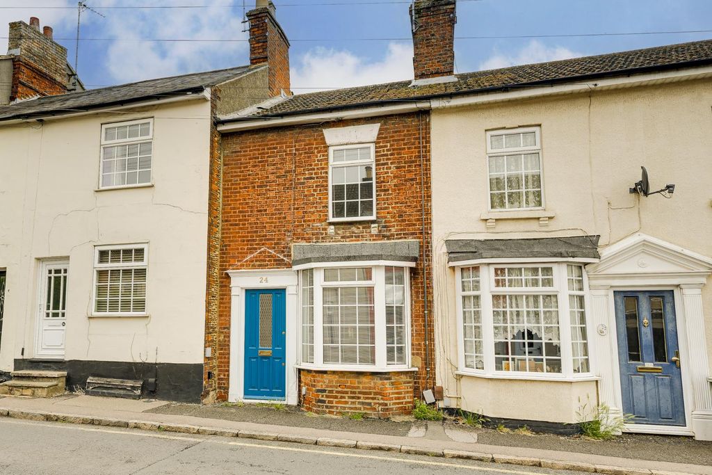 Property photo 1 of 17