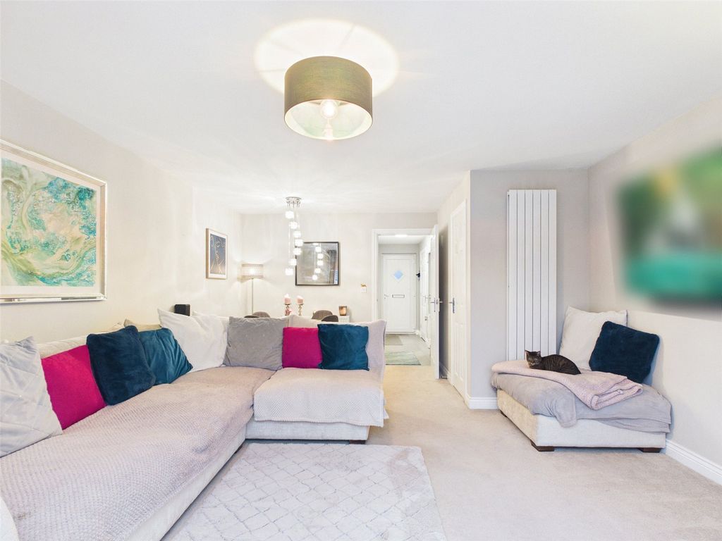 Property photo 2 of 21 Picture No. 03