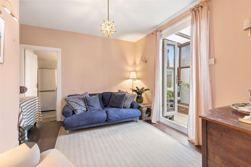 Property photo 2 of 6 Reception Room