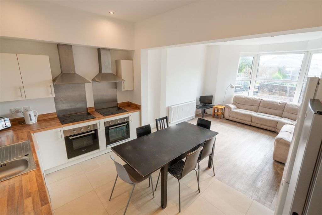 Property photo 1 of 14 _Ajh6691-Hdr.Jpg