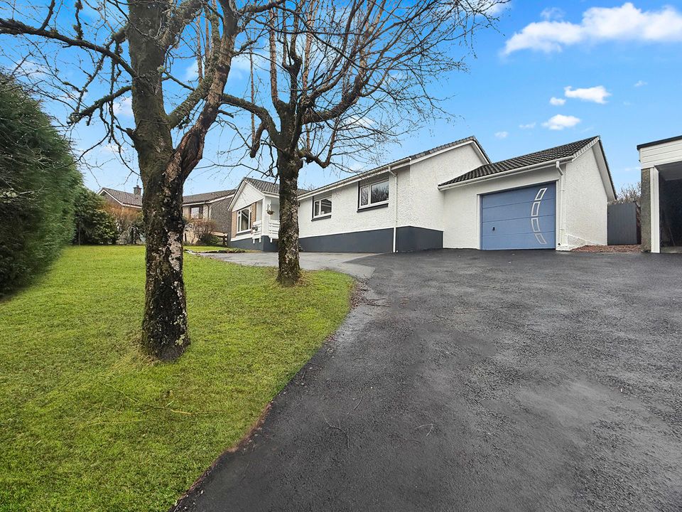 Property photo 2 of 38