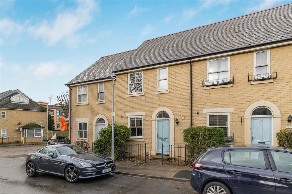 Property photo 1 of 22 27_73457.Jpg