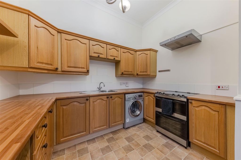 Additional image 5 of 1 bed flat for saleGerard Hudson Gardens, Keswick NR4