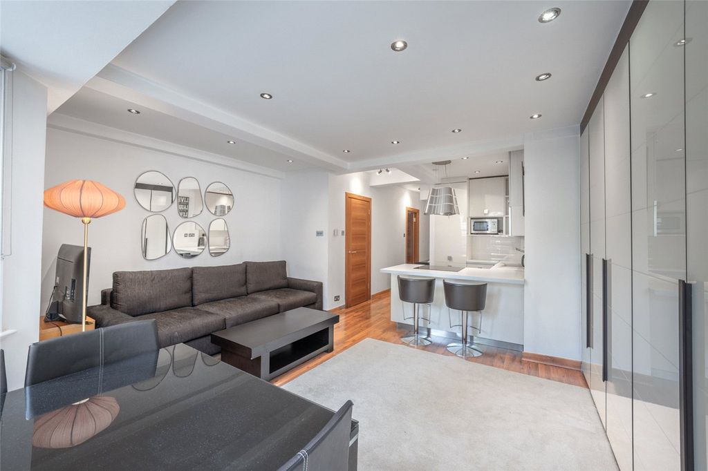 Property photo 2 of 14 Picture No. 09