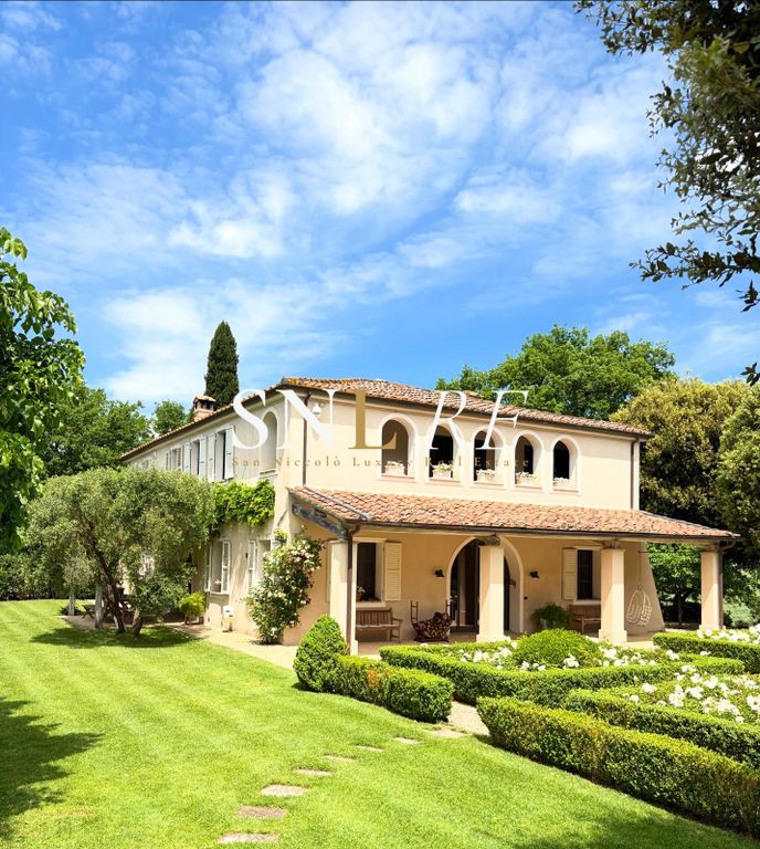 Property photo 1 of 31