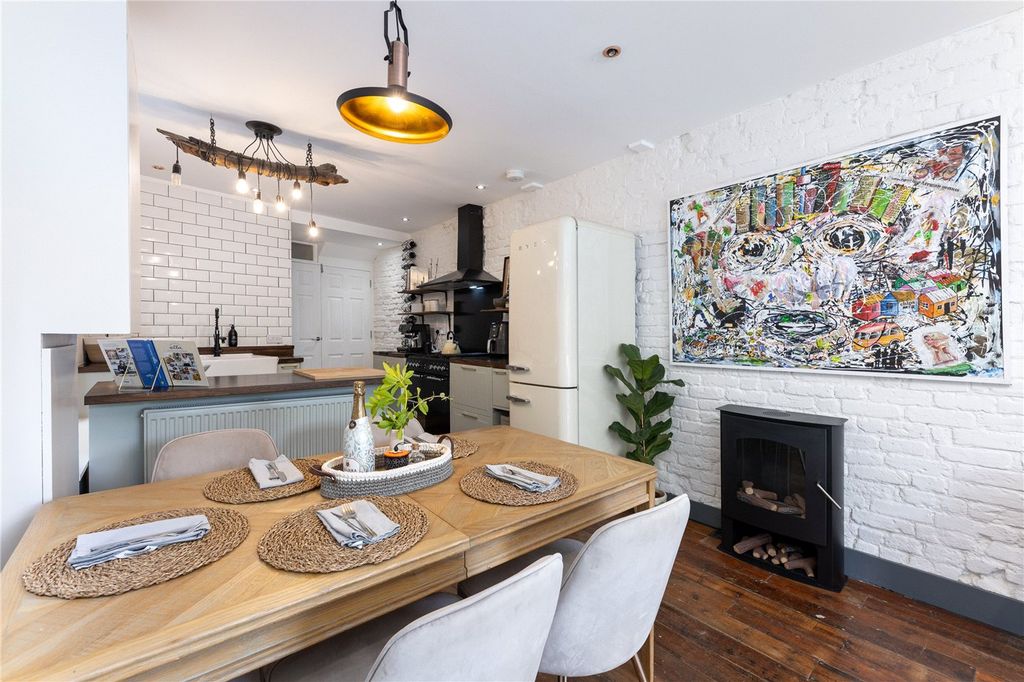 Property photo 2 of 9 Picture No. 07