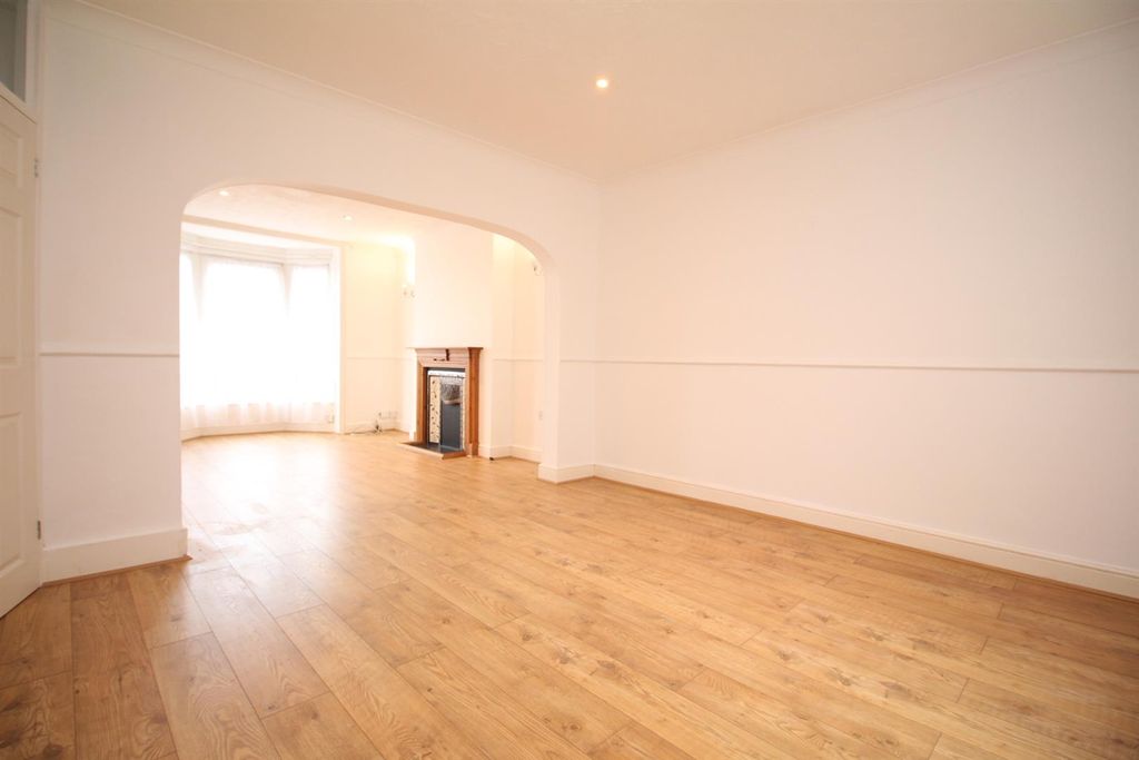 Property photo 3 of 18 Img_7504.Jpg