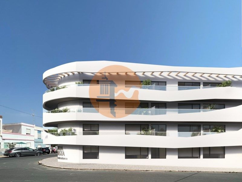 Property photo 2 of 27