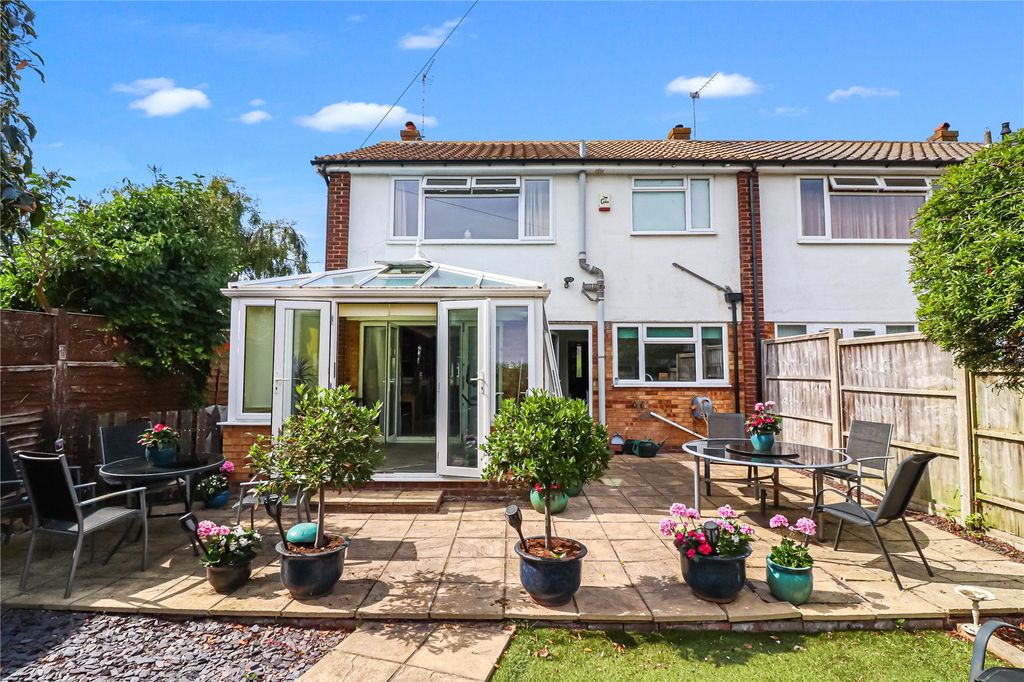 Property photo 3 of 10 Picture No. 04