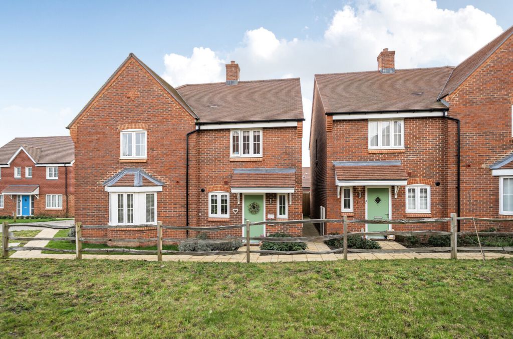 Property photo 1 of 28 1421883-4-69Aeed1...