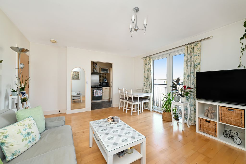 Property photo 3 of 14 Property Image 3