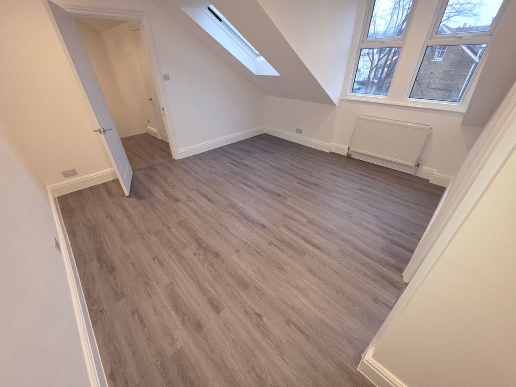 Property photo 1 of 18 38801