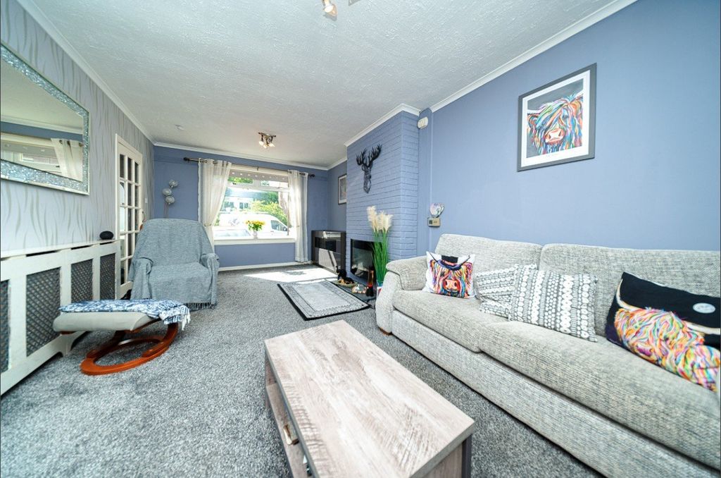 Property photo 2 of 18 Picture No. 61