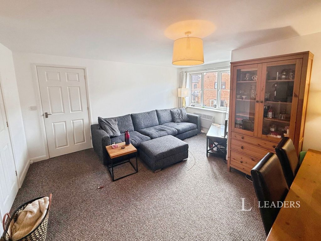 Property photo 2 of 11 2