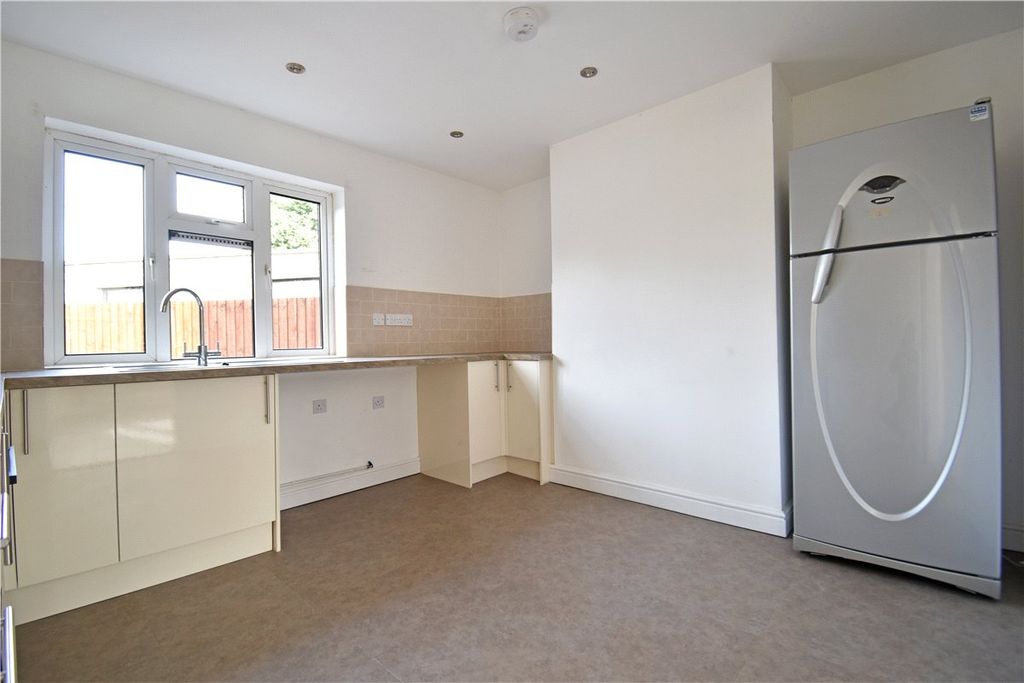 Property photo 3 of 10 Picture No. 18