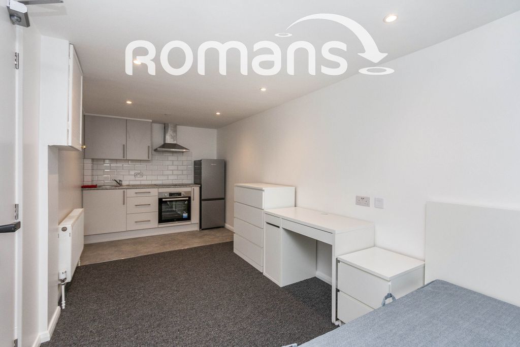 Property photo 1 of 9 Property Image