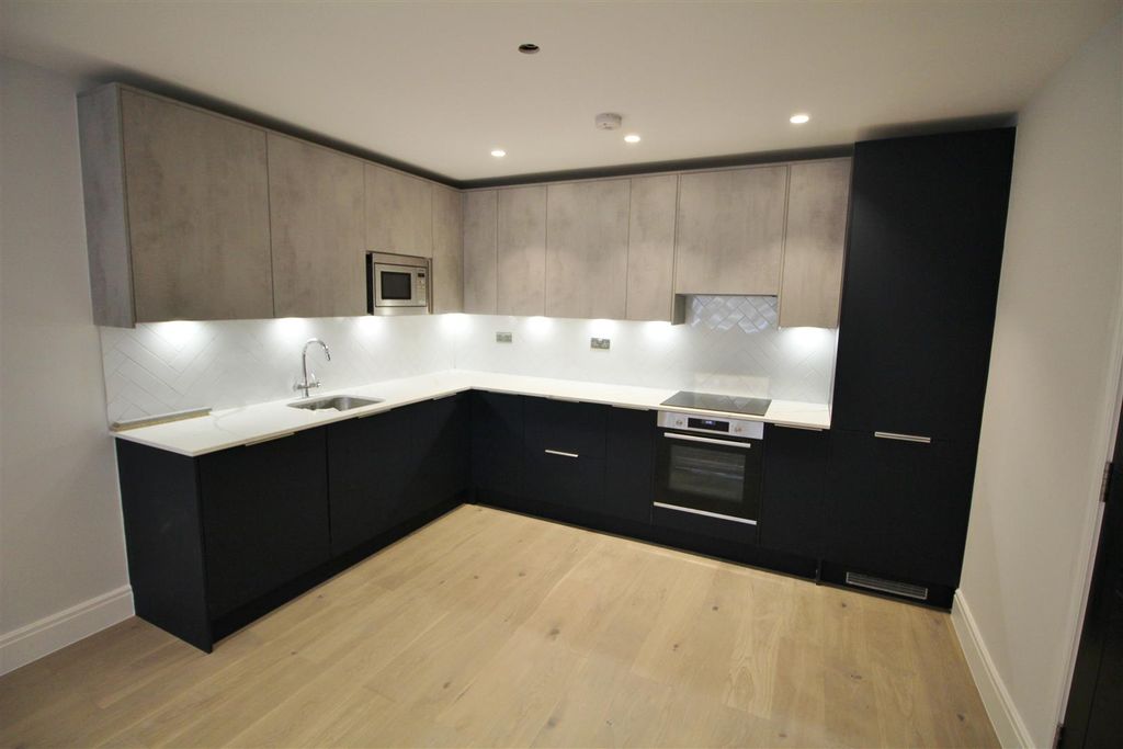 Property photo 2 of 14 Img_5233.Jpg