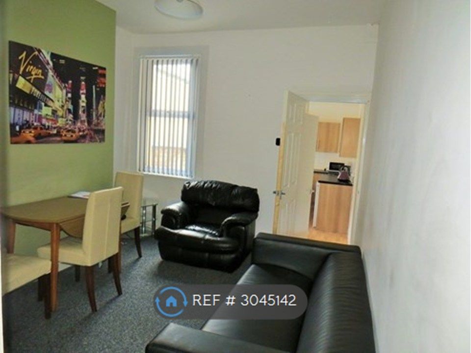 Property photo 2 of 10
