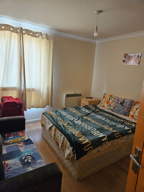 Property photo 2 of 4