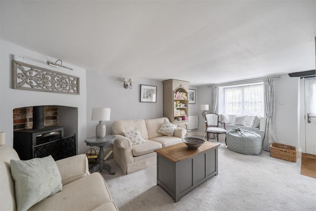 Property photo 2 of 14 1455355-15-6A01F62ce4E26.Jpg