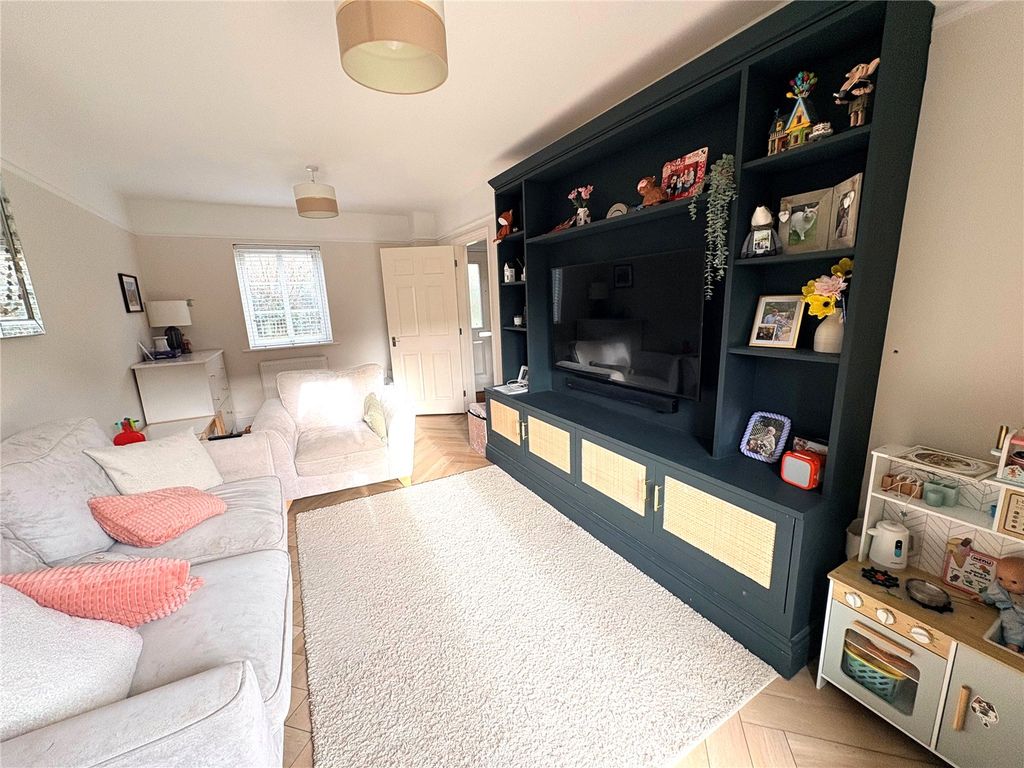 Property photo 2 of 9 Picture 2