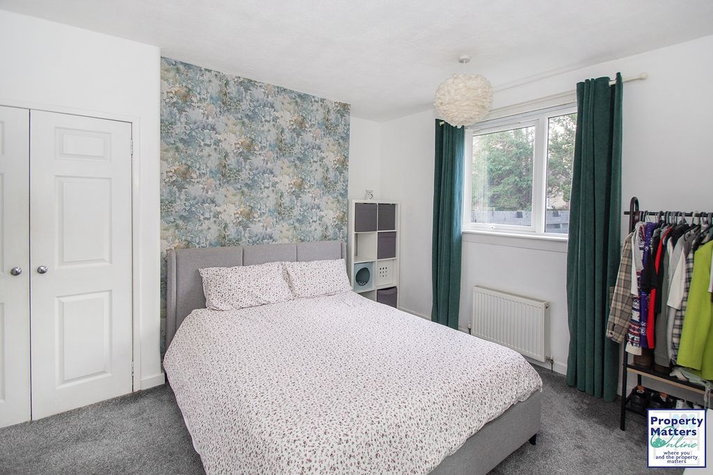 Property photo 2 of 22 Bedroom