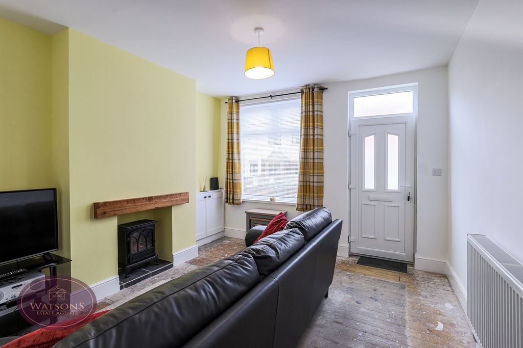 Property photo 2 of 22