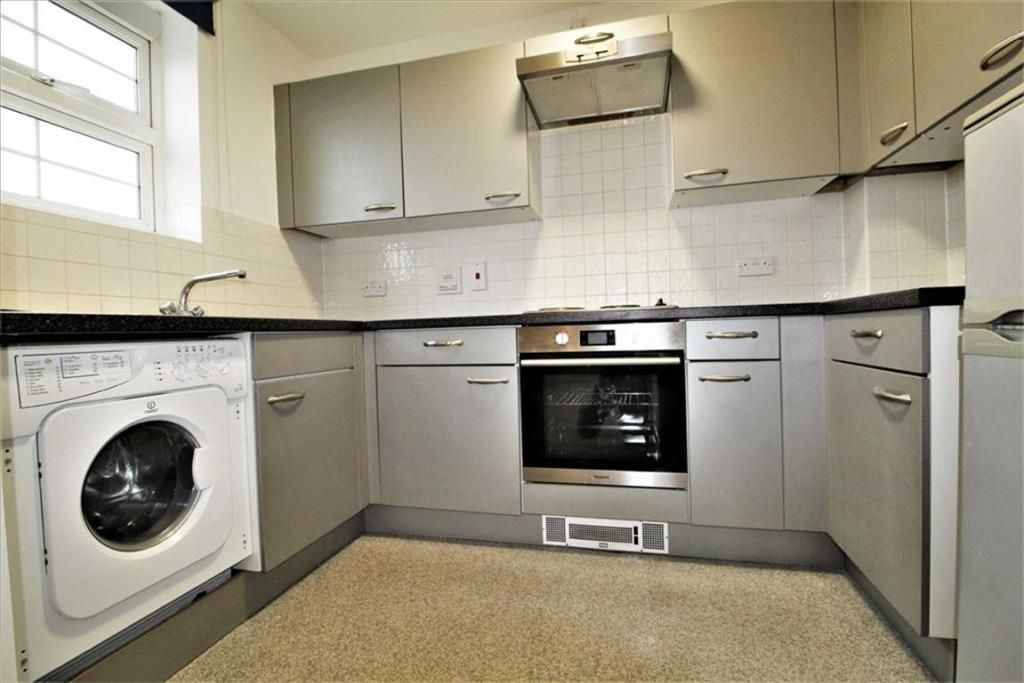 Property photo 3 of 7