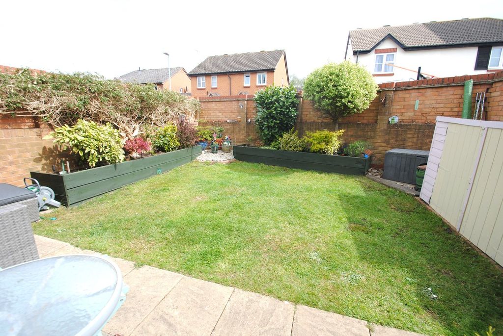 Property photo 2 of 12