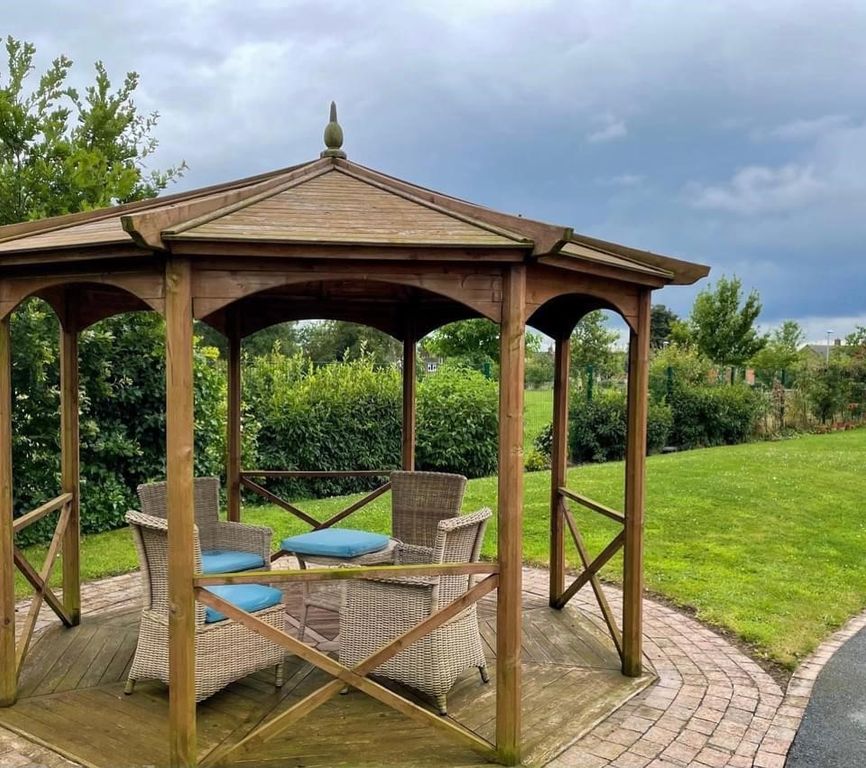 Property photo 3 of 9