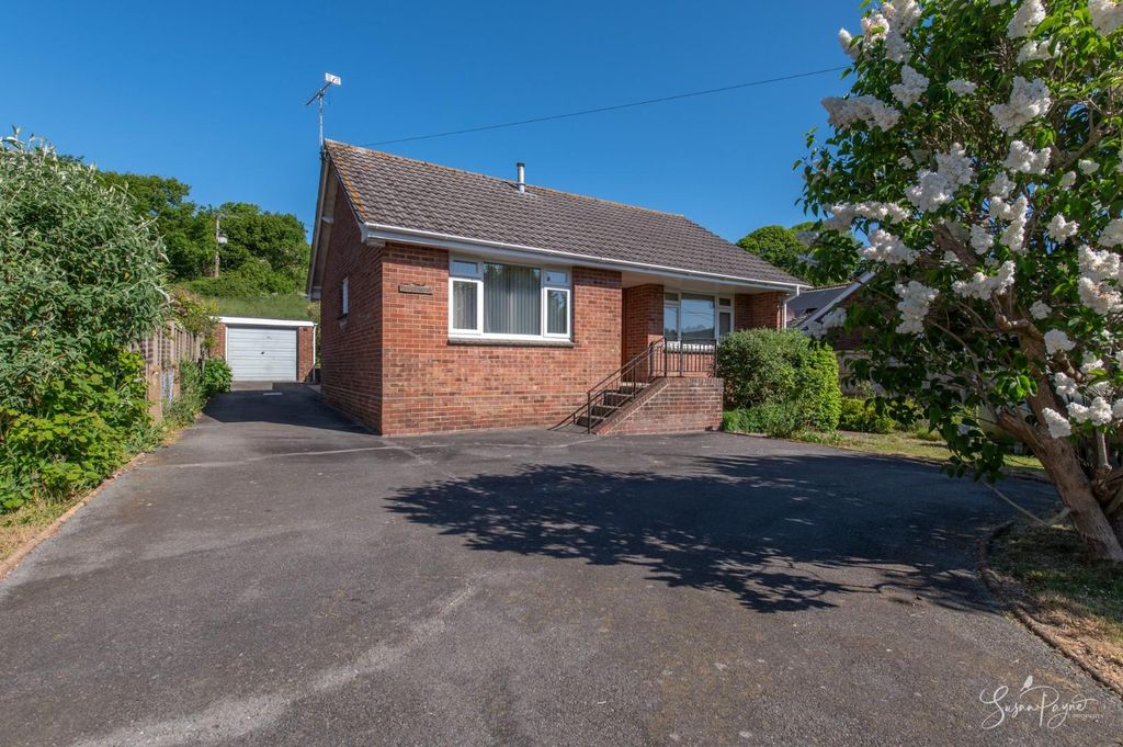 Property photo 1 of 34 Welcome To Charnwood