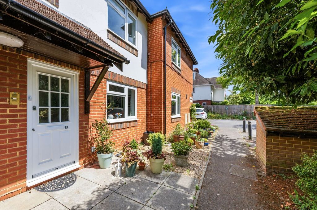Property photo 1 of 15