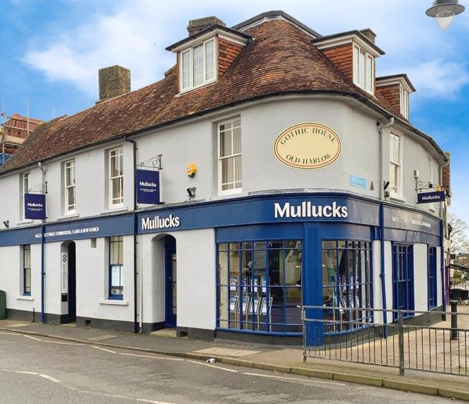 Property photo 1 of 21