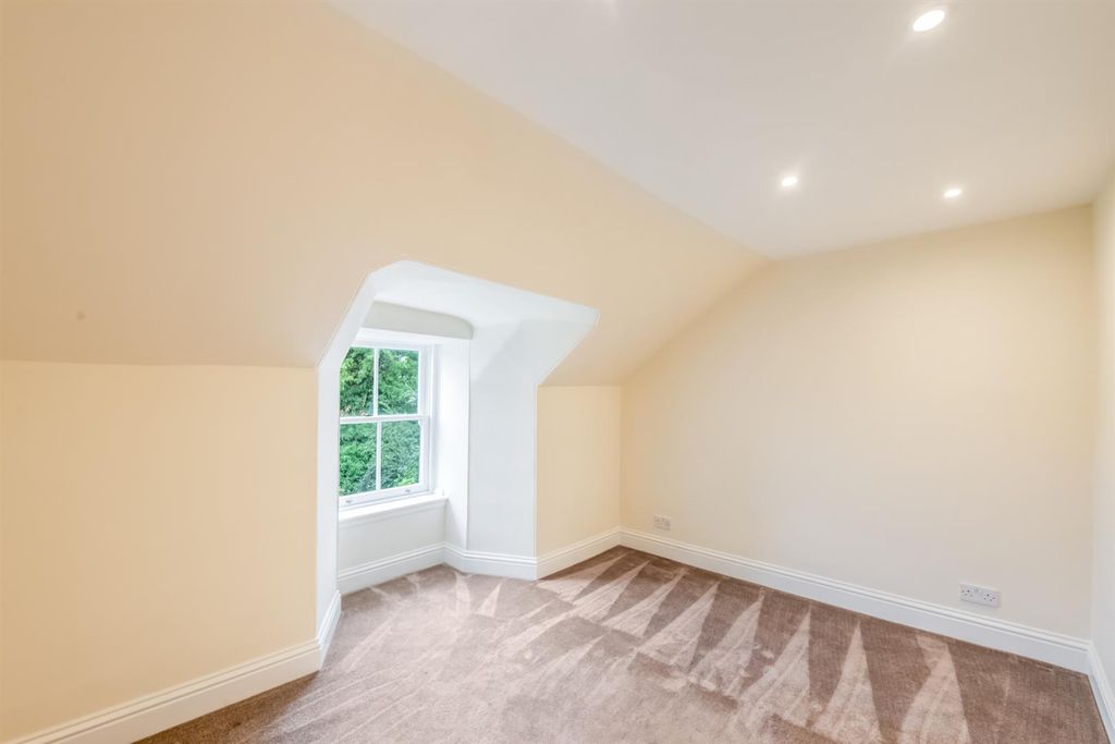 Additional image 26 of 4 bed link detached house for sale6 Albert Place, Stirling FK8