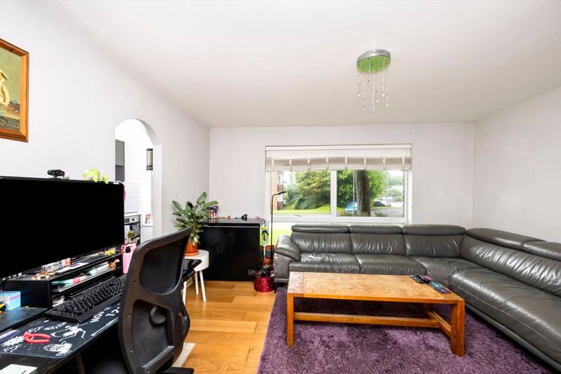 Property photo 2 of 12 Photo 7