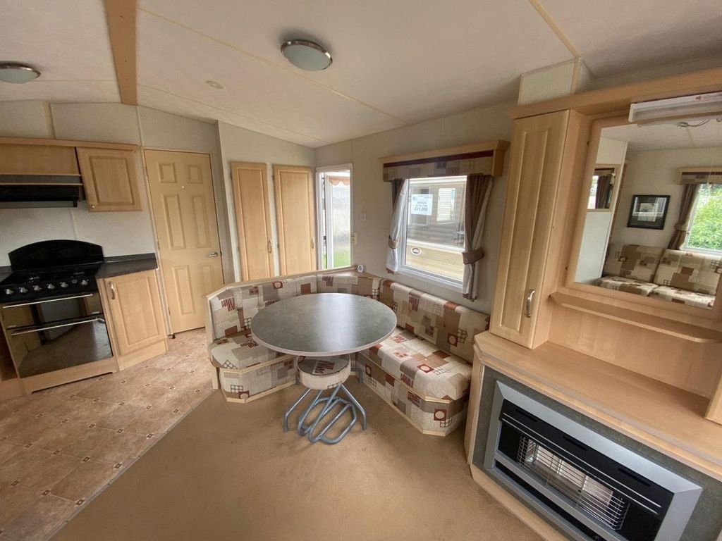 Property photo 3 of 3