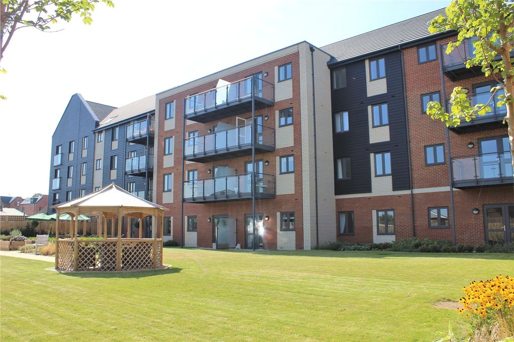 Property photo 1 of 17 Picture No. 19